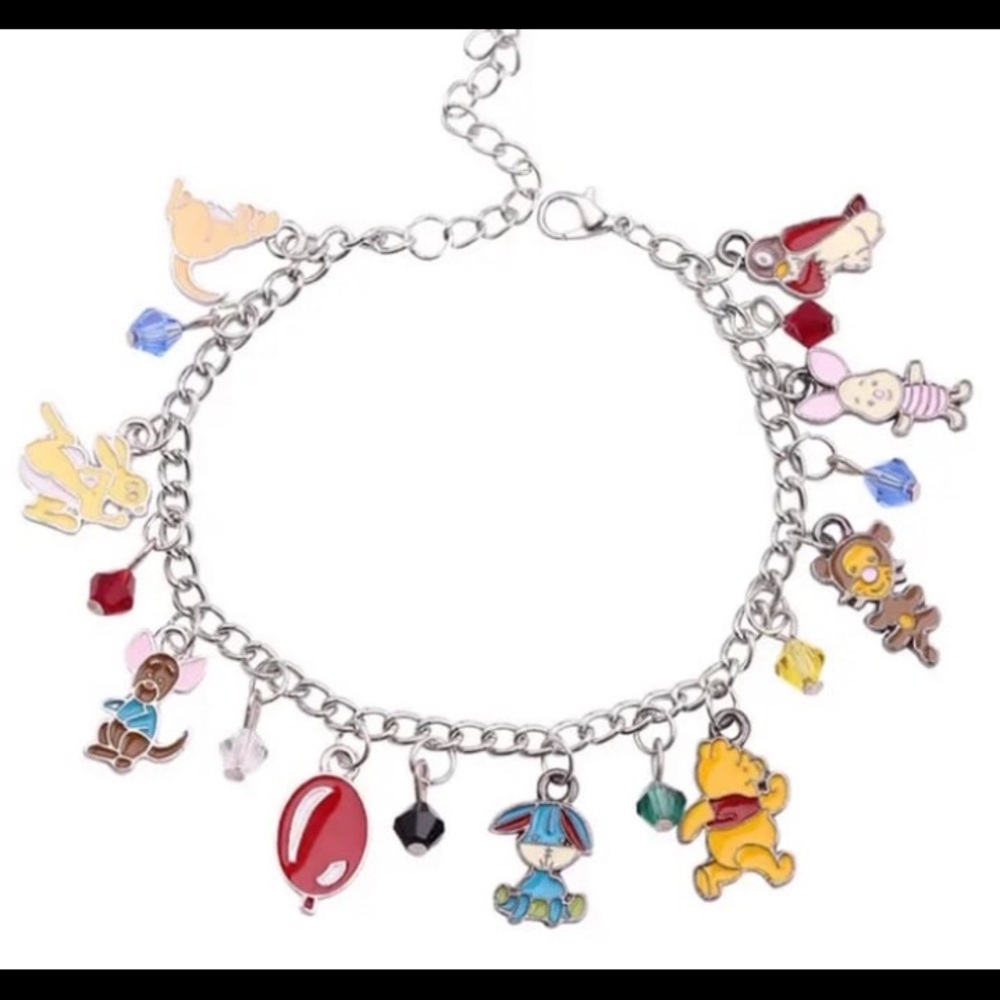 BNWT! Adorable Disney Winnie the Pooh Charm Bracelet 🍯🐻